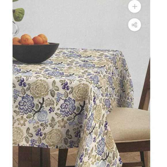 ED Ellen DeGeneres Other - Ellen degeneres tablecloth 60"x84"